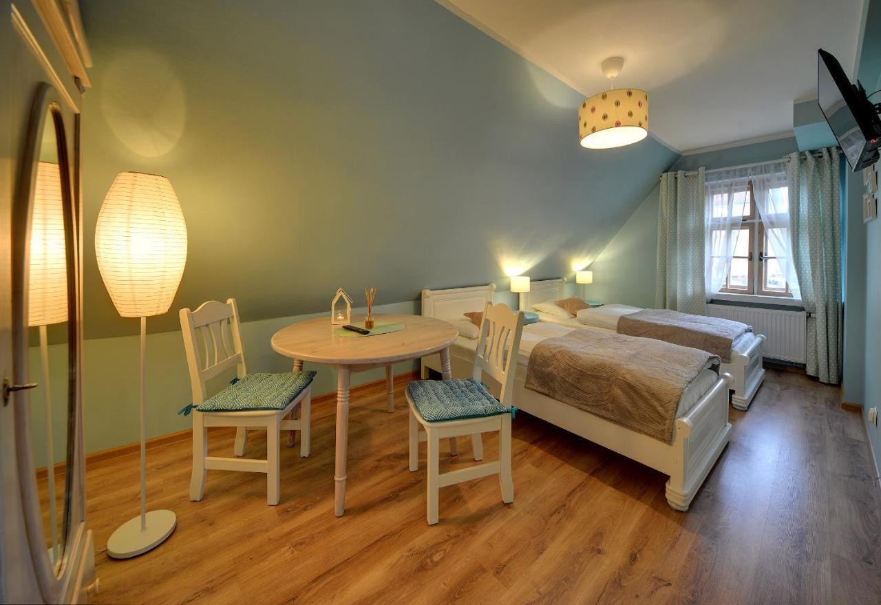 Baszta Grodzka Hostel Jelenia Góra Екстериор снимка