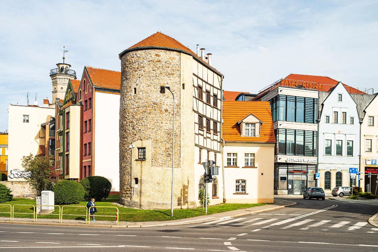 Baszta Grodzka Hostel Jelenia Góra Екстериор снимка